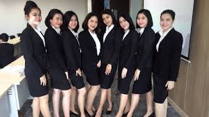 3.usia 18 s.d 25 thn. Gaji Magang Bakti Bca 2019 Cara Golden