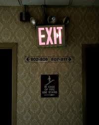 Taft Hotel Aesthetic Askew Angles Shadowed Unstable Toxic Neon Photographie Fashion Edito