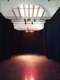 Julia carusio i dont think thats her forte.