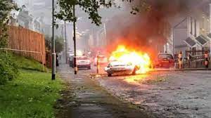 Anything interesting in mayhill road? Ovm 4n5o2bqa5m
