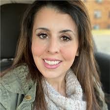 Lisa Quill's Instagram, Twitter & Facebook