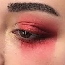 Makeupartist Mua Maccosmetics Fashionblogger Blogger Smokeyeye Smoke Smokeyeyes Eyeliner Smokey Makeup Mascara Eyeshadow Eyeliner Red Smoke