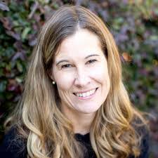 Mara Stefan's Instagram, Twitter & Facebook