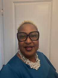 Men interested in a woman in a dating group