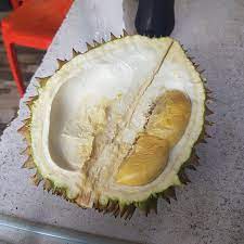 Buah epal yang segar tapi hanya boleh dipandang, tidak boleh disentuh. Resepi Aiskrim Strawberry Cameron