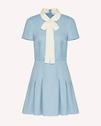 Maret 03, 2021 baca selengkapnya subscribe box receive in your inbox the latest content and participate in the promotions and benefits we have prepared for you. Redvalentino Tricotine Dress With Collar Detail Short Dress For Women Redvalentino E Store