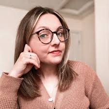 Michelle Hodgson, CHRL