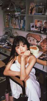 井川里予._明星美女手机壁纸_我要个性网