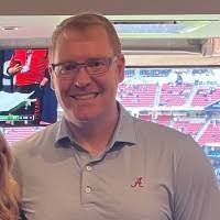 Brandon Holifield's Instagram, Twitter & Facebook