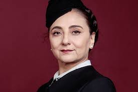 Ximena Rivas: “Me gusta caracterizarme, alejarme de mí y generar un  personaje único”