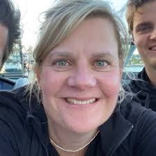 Allison Corley's Instagram, Twitter & Facebook