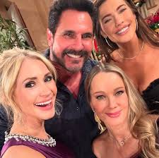 𝗦𝗔𝗬 𝗬𝗘𝗦 𝗜𝗙 𝗬𝗢𝗨 𝗟𝗢𝗩𝗘 The Bold and The Beautiful ❤️