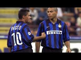 153 ნახვა აპრილი 17, 2014. Ronaldo Roberto Baggio Destroying Goalkeepers Hd Youtube