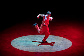 Billy elliot as another reviewer already said, improves with each watching. Billy Elliot The Musical Review Simon Parris Man In Chair