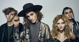 @ykaaar super fresh non lo so il perché di questa foto,mi piaceva troppo… Maneskin Nomi Dei Membri Della Band Di Damiano