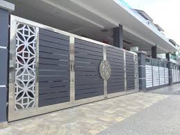 Pagar minimalis yang satu ini terlihat sangat modern dan 19. 12 Desain Pagar Lipat Minimalis Yang Tren Di 2020 Rumah Com