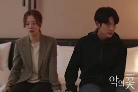 Sinopsis Flower Of Evil Episode 14 Do Hyun Soo Menyandera Istrinya Halaman All Kompas Com