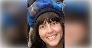 Brandi Revis's Instagram, Twitter & Facebook