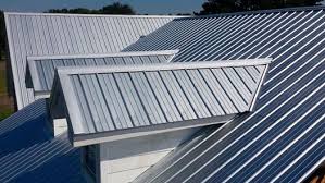 Info tersebut bermanfaat untuk kita yang ingin menghitung estimasi ongkos biaya jasa ataupun upah. Harga Atap Seng Galvalum 2021 Berbagai Ukuran Plus Minusnya