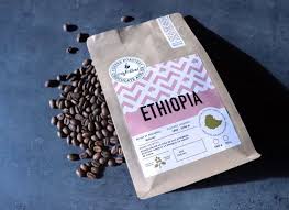 Cafelini Coffee Beans Packaging Design By Brand Look In 2020 Coffee Packaging Fresh Roasted Coffee Coffee Roasting