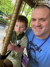 Relax and let your kids have some fun! R AMERICAN LEGION POST8 8 EGION OPEN  TO THE PUBLIC! TUESDAY ч:30 4:30-7P -7PM TUESDAY OCTOBER 28TH KIDS WELCOME!  FREE CANDY & ACTIVITIES BURGER