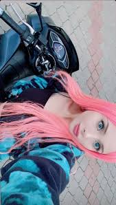 Pin By Tiktoker Fotograflari Takip E On Sera Varol In 2021 Cat Ear Headphones In Ear Headphones Cat Ears