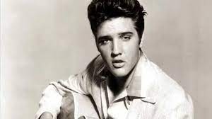 La familia de Elvis Presley demandó a una casa de subastas - FM Rock & Pop  95.9