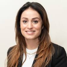 Raadhuys Makelaars scoort een 9.7 uit 486 reviews