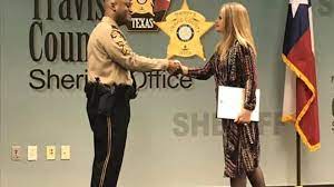 Police in austin, texas are reporting to an active shooter situation in which three people have been pronounced dead. Jmm06xx Ddxrm