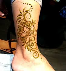 Top 111 Evergreen And Simple Mehndi Designs For Legs Foot Henna Designs Feet Foot Henna Legs Mehndi Design