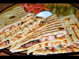 افضل شاورما دجاج مع بهاراتها وتتبيلتها وطريقة خبز الشاورما Chicken Shawarma شيف احمد Youtube Food Recipes Cooking Recipes