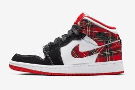 Air Jordan 1 Mid Gs Black Red White Nike Air Jordan 1 Mid Gs Bg Plaid Habanero Red Black White 554725 607 Size 5 5 Fashion Clothing Shoes Accessor With Images Air Jordans Boys Shoes Nike Air Jordan Retro