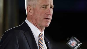 Broncos coach John Fox discusses his heart condition