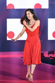 中村アン あす30歳 過去には 戻りたくない ガルアワで20代最後のランウエー 毎日キレイ 中村アン 日本人モデル モデル