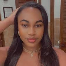 Mattie Malone's Instagram, Twitter & Facebook