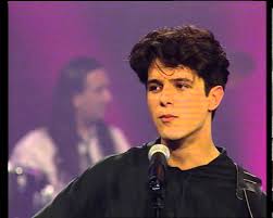 Alejandro fernandez como quien pierde una estrella. Youtube Alejandro Sanz Joven Cantantes Espanoles Chayanne Joven