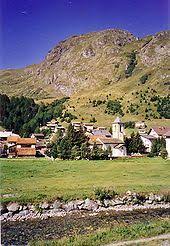Bivio has direct access to 80km50 miles of downhill skiing, with 10 marked pistes, served by a total of 4 ski lifts. Bivio Wikipedia