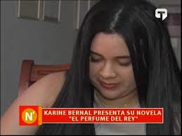 Karine Bernal presenta su novela El perfume del Rey