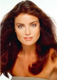 Трэйси Скоггинс