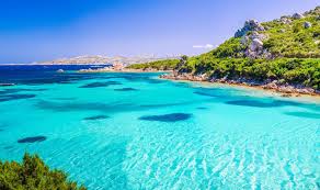 Swimming pools, spas, sports activities such as sailing, windsurfing, diving, golf and tennis as well as mini clubs and. Sardaigne Les Plus Belles Randos Entre Mer Et Montagne
