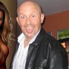 Derek Gill (@EspritDaCorps)