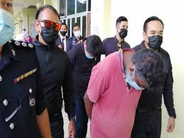 Lalu apakah bisa seorang terpidana dijatuhi hukuman pidana penjara lebih dari 20 tahun tetapi bukan hukuman pidana seumur hidup? Pencemaran Sungai Selangor Dua Bakal Berdepan Penjara Seumur Hidup
