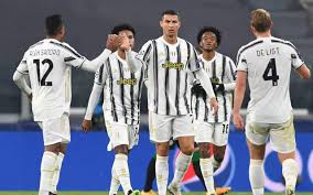 C'est ici que vous pourrez réserver vos déplacements pour les. Champions League Juventus Turin Erstmals Seit 123 Jahren Kein Italiener In Abwehr Und Tor