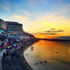 Minimad Uw Minimad Uw Sunsetinstagram Photo Websta Uw Madison University Of Wisconsin Photo