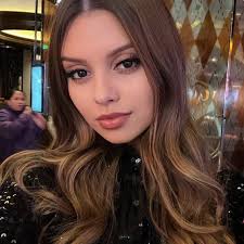 Camila Matos (@icamilamatos) • Threads, Say more