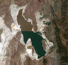 The part of the lake that sits within mozambique has been declared a reserve by the government of mozambique, while the very southern end at 594 metres, crater lake is the deepest lake in the usa and the ninth deepest on the planet. Great Salt Lake Wikipedia
