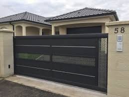 Decor Vitrage Avec Textile Incruste Maille Portail Alu Maison Architecte Moderne Portail