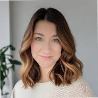 Becky Williamson's Instagram, Twitter & Facebook