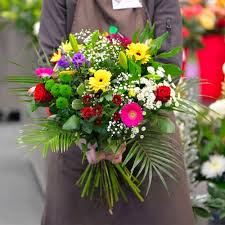 Moderne voeux d'anniversaire heureux carte floral. Bouquet De Fleurs Multicolores A Partir De 24 Carrement Fleurs