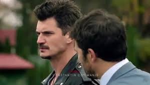 În această seară, trecutul răscolește din nou planurile personajelor din serialul vlad, difuzat de pro tv. Vlad Episodul 14 Online